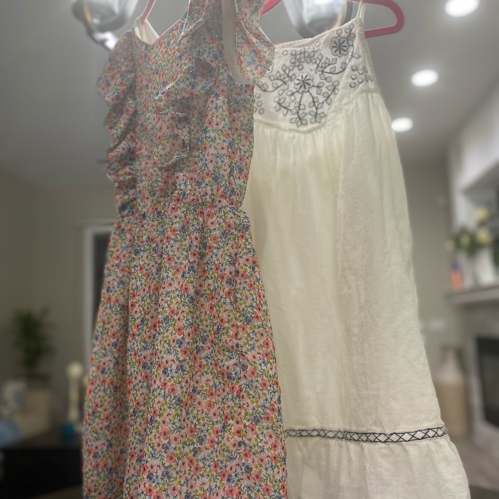 Dress bundle size 7 (m)